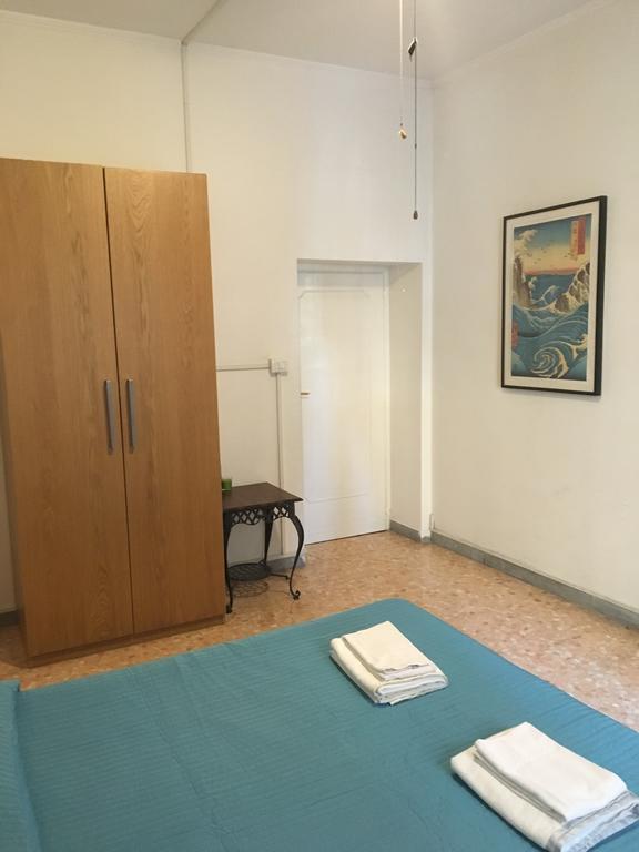 Delightful Apartment 100 Meters From The Colosseum Bagian luar foto