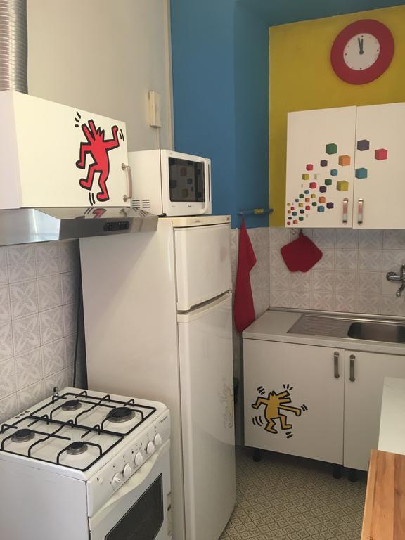 Delightful Apartment 100 Meters From The Colosseum Bagian luar foto