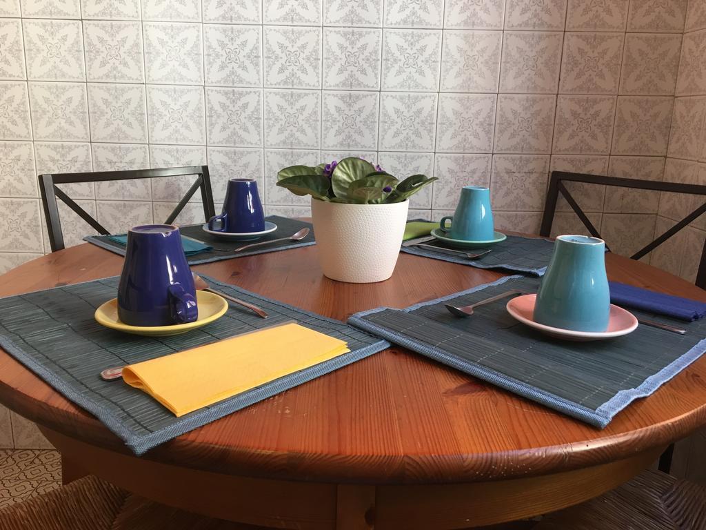 Delightful Apartment 100 Meters From The Colosseum Bagian luar foto